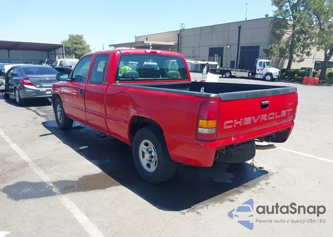 2001 Chevrolet Silverado 1500 из США, поврежденный, VIN 2GCEC19W011366217